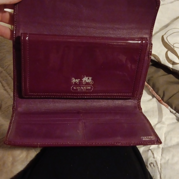 Coach Wallets - Picture 3 of 8